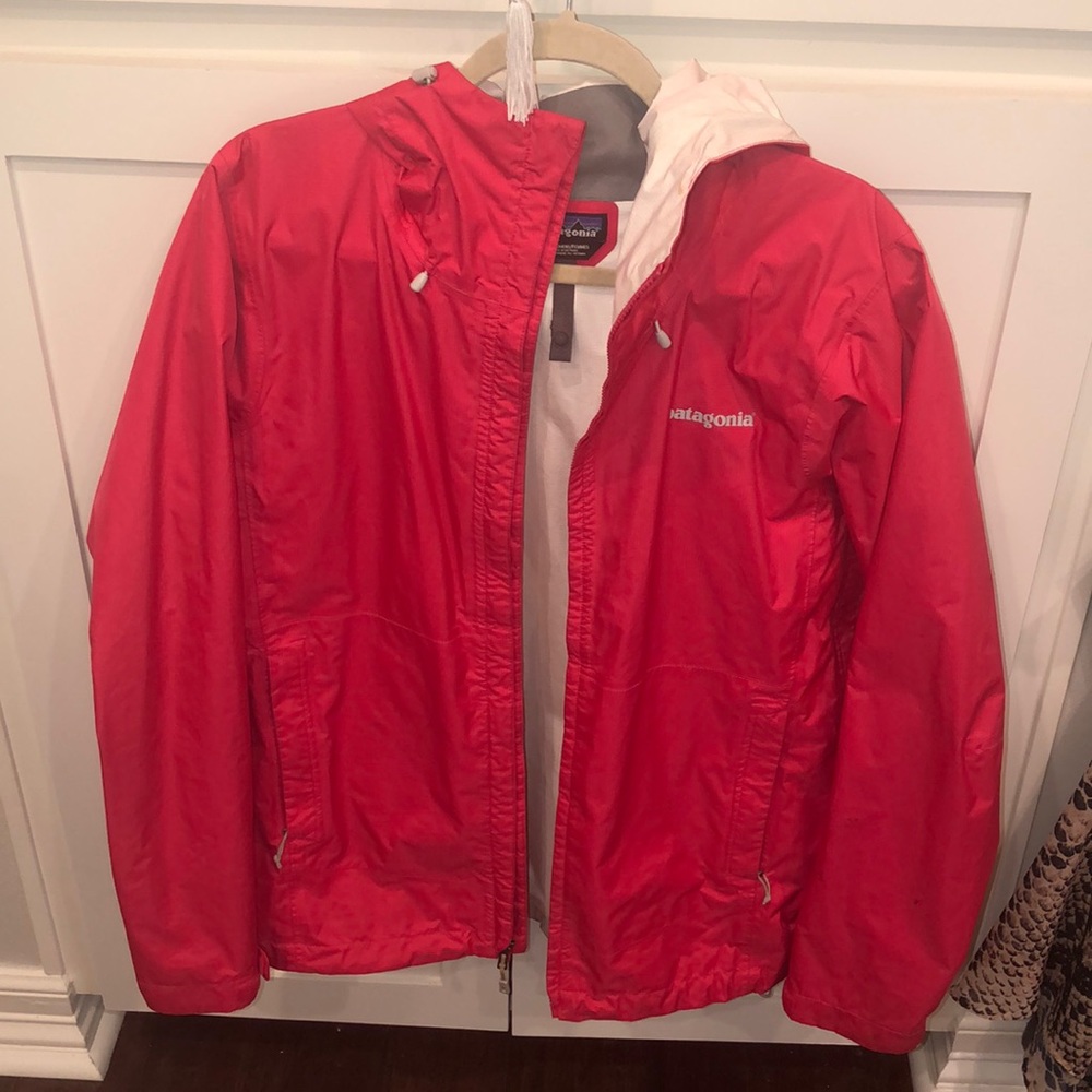 Hot pink women’s Patagonia rain jacket